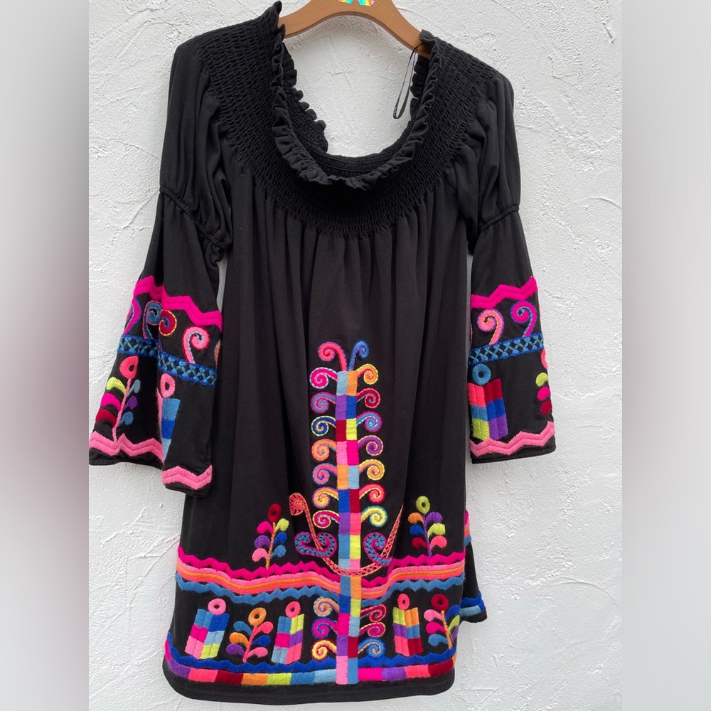NWOT Embroidered Va Va by Joy Colorful Embroidered Boho Dress / size Medium